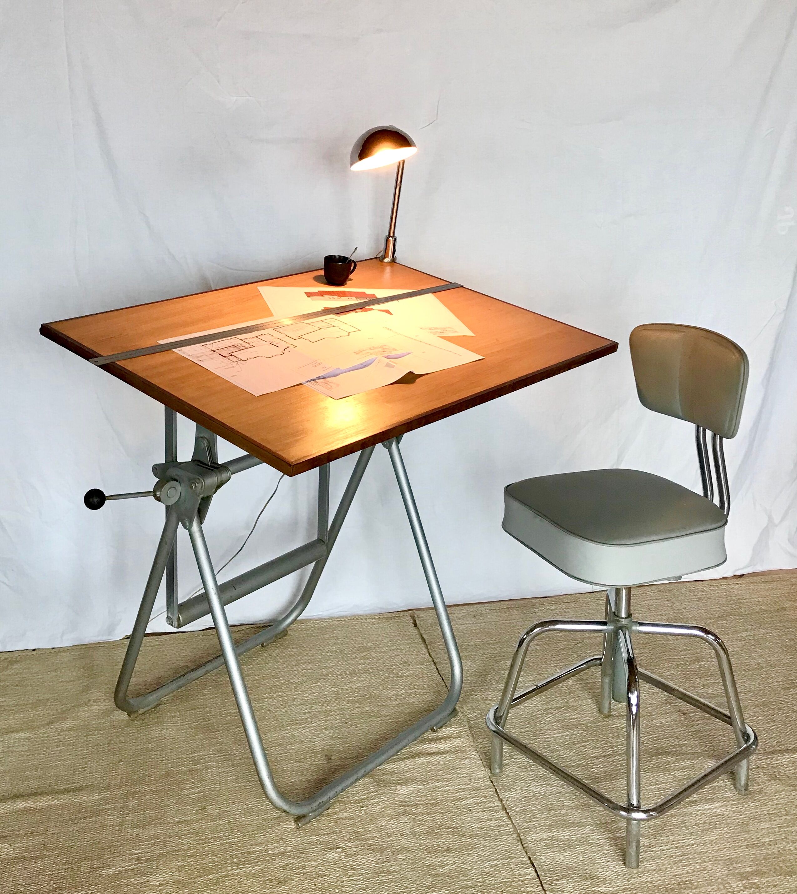 Architect Heliolithe vintage drafting table and Chair
