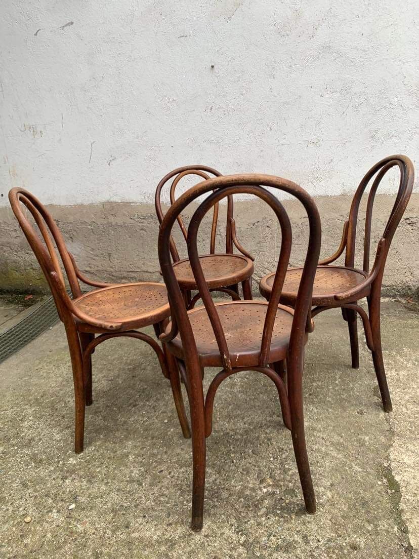 4 bistro chairs in curved wood N° 18 of the 1920s 1930s wooden seat