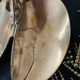Integral brass lobster
