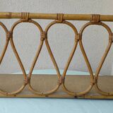 Wall shelf in rattan