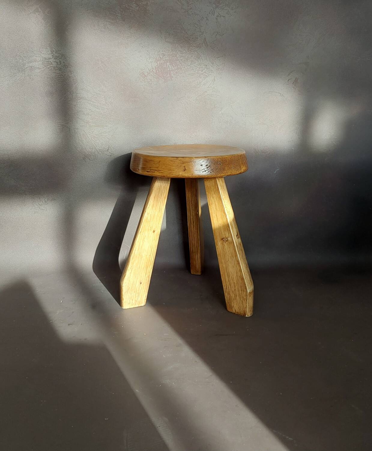 Sandoz stool, Charlotte Perriand