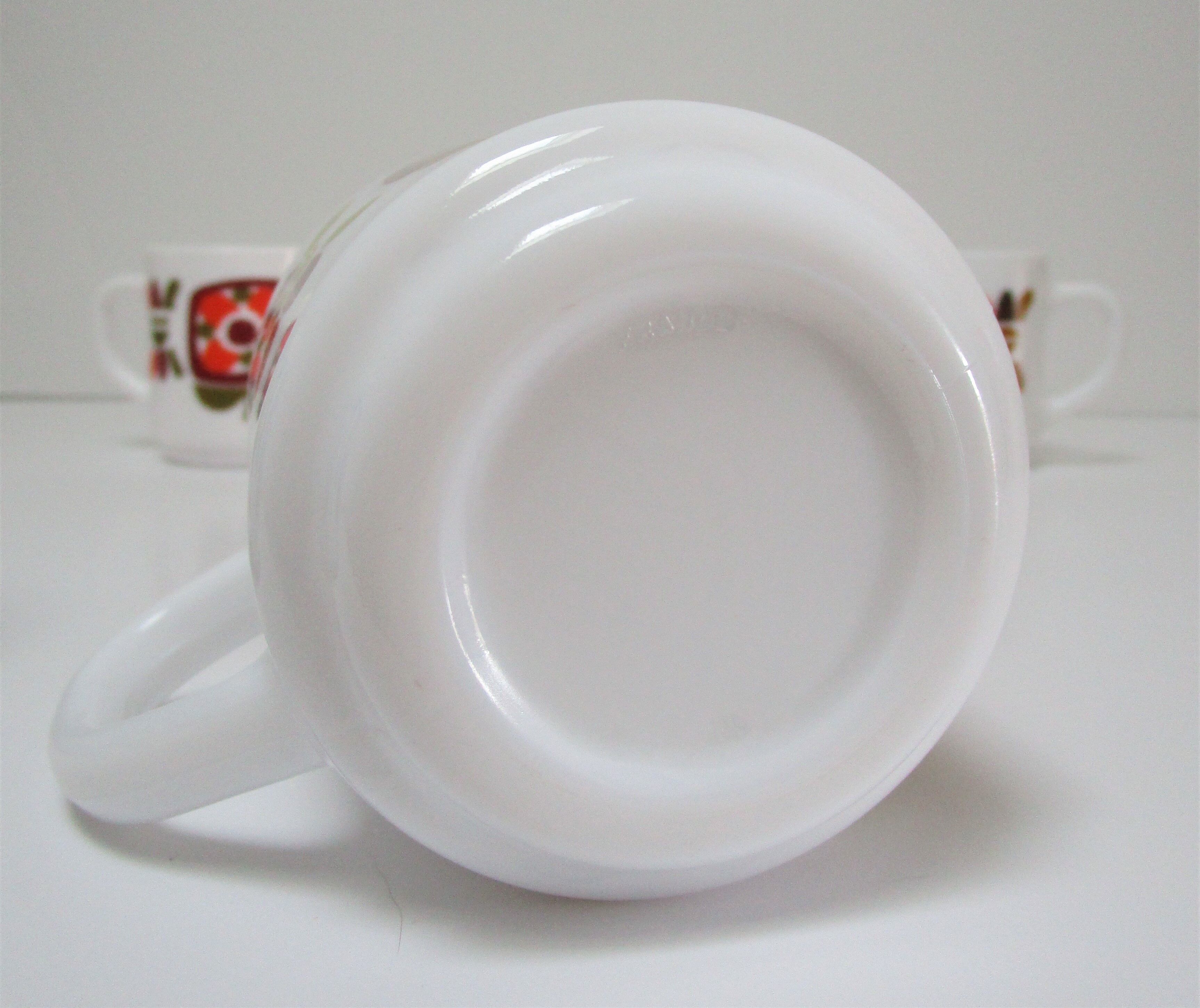 Three mugs and two cups decoration flowers design Jean-Charles Meunier 70s