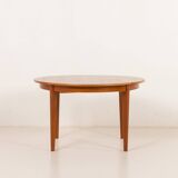 Henning Kjaernulf attributed extra large teak table with 4 inner leaves for Soro, Denmark 1960s