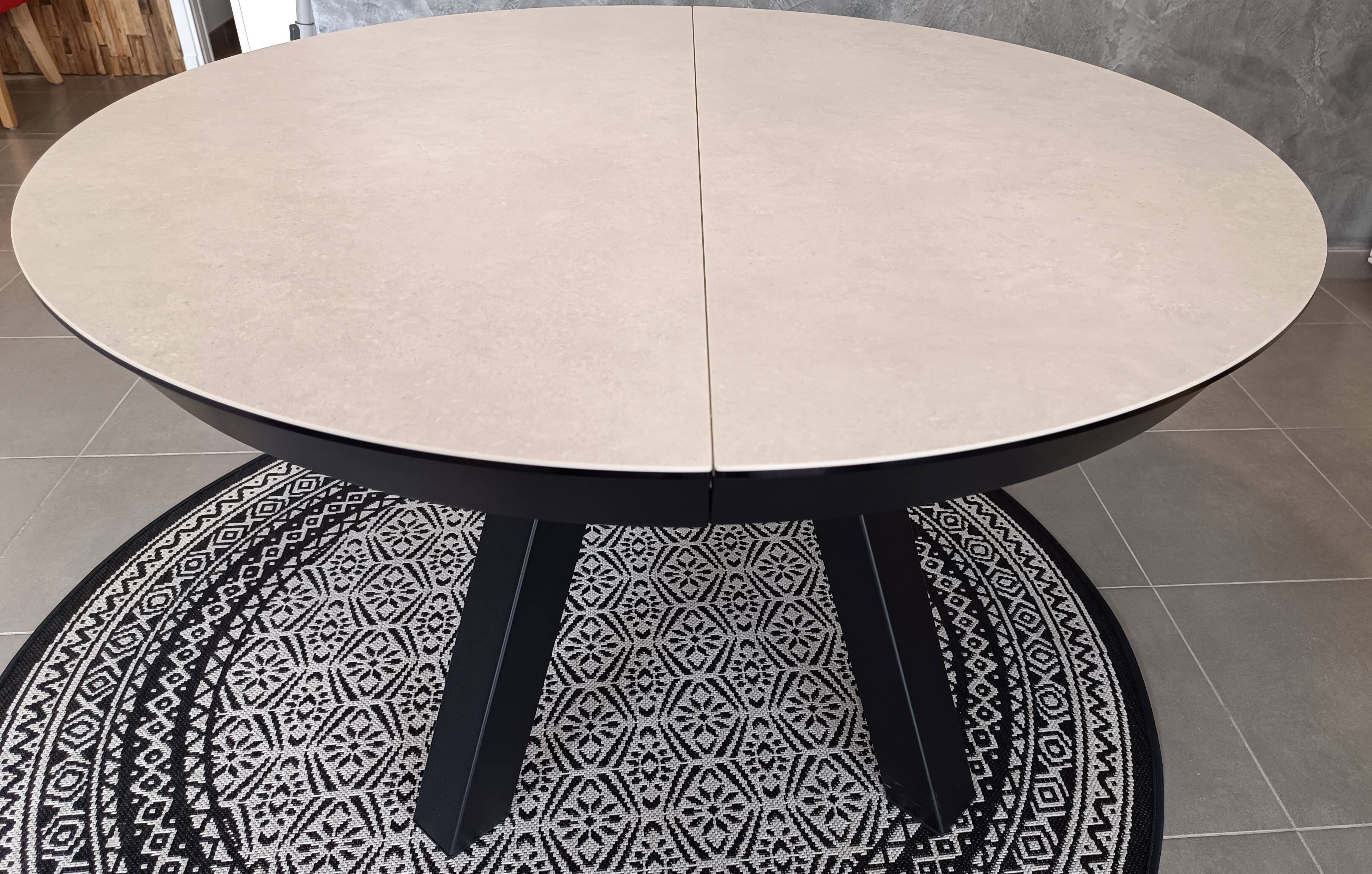 Ceramic dining table