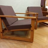 Paire de fauteuils en pin