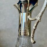 Glass carafe