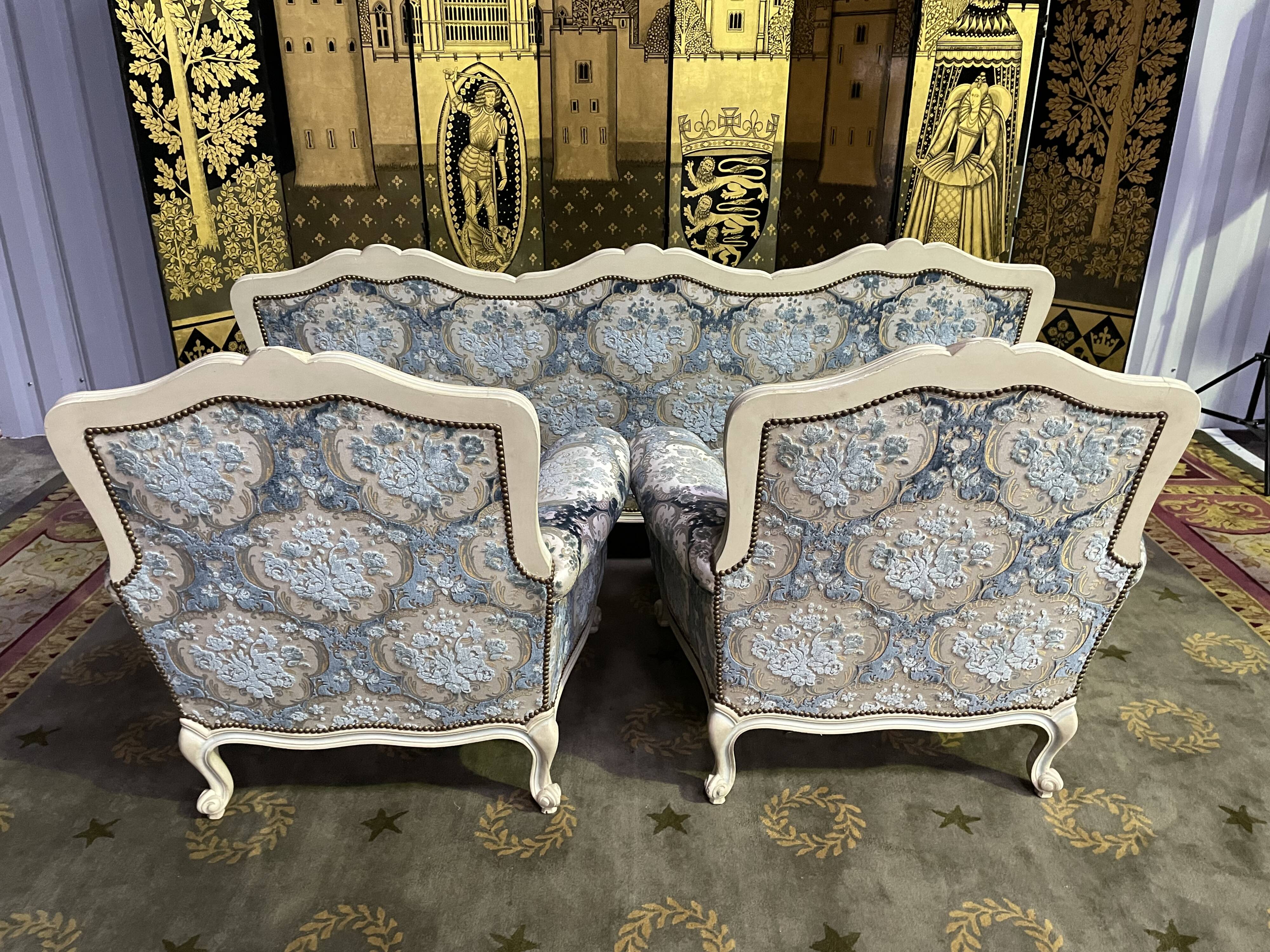 Salon canapé et paire de bergères Louis XV