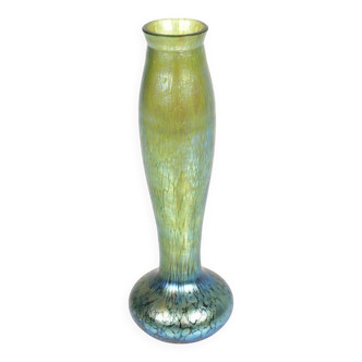 Johann loetz witwe vase "oignon" en verre irisé