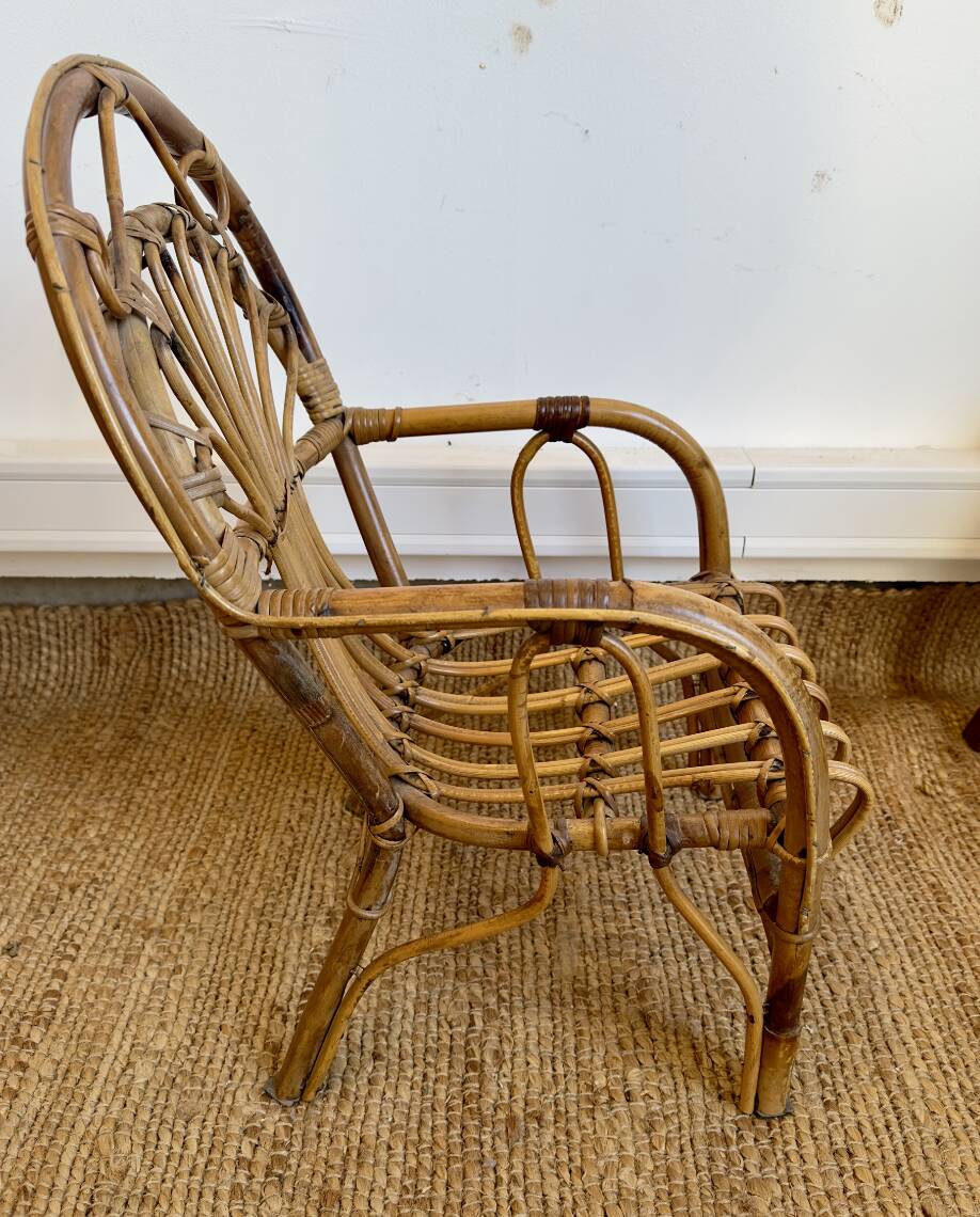 Chaise enfant en rotin vintage