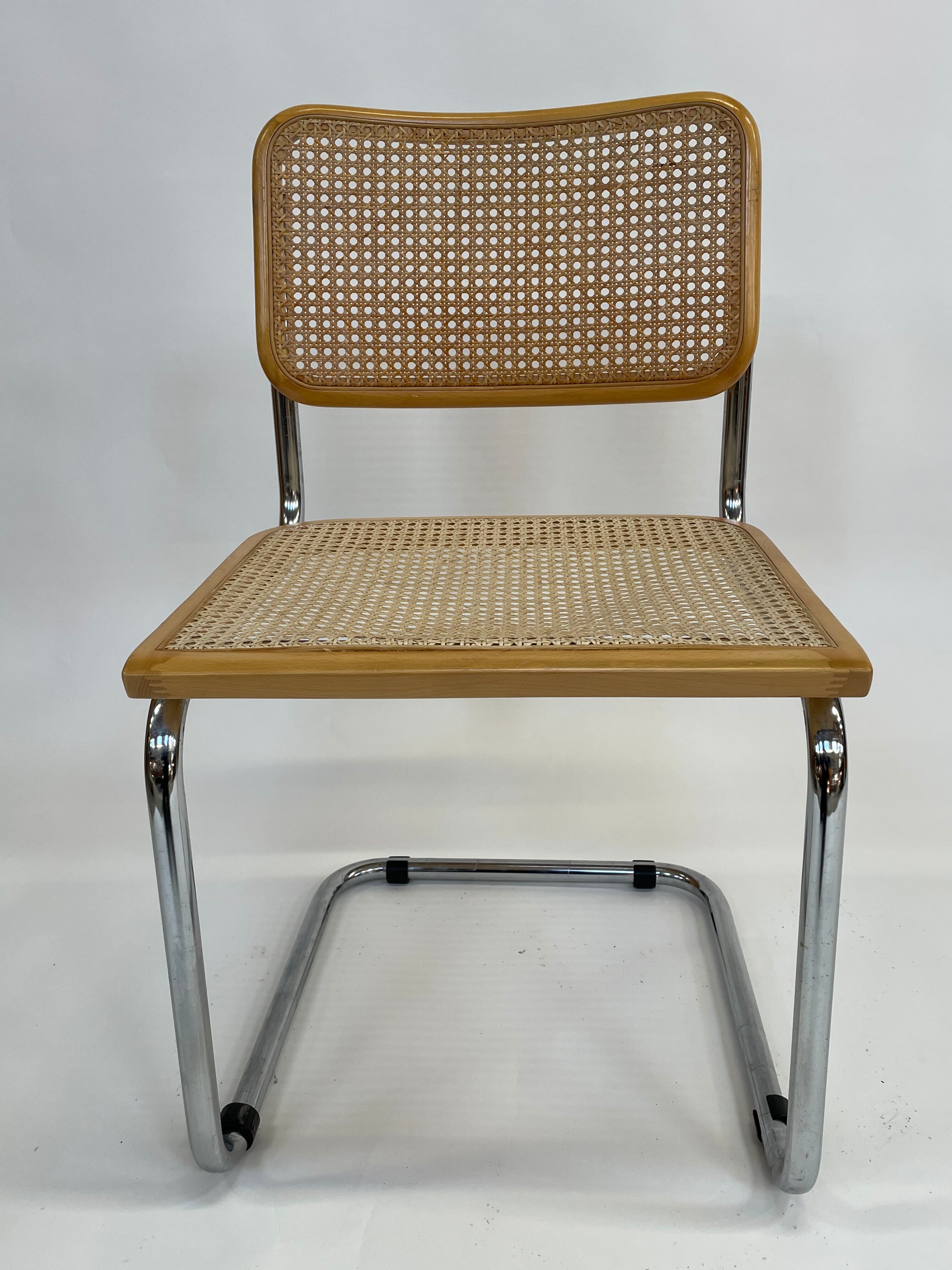 Cesca design chair b32 model