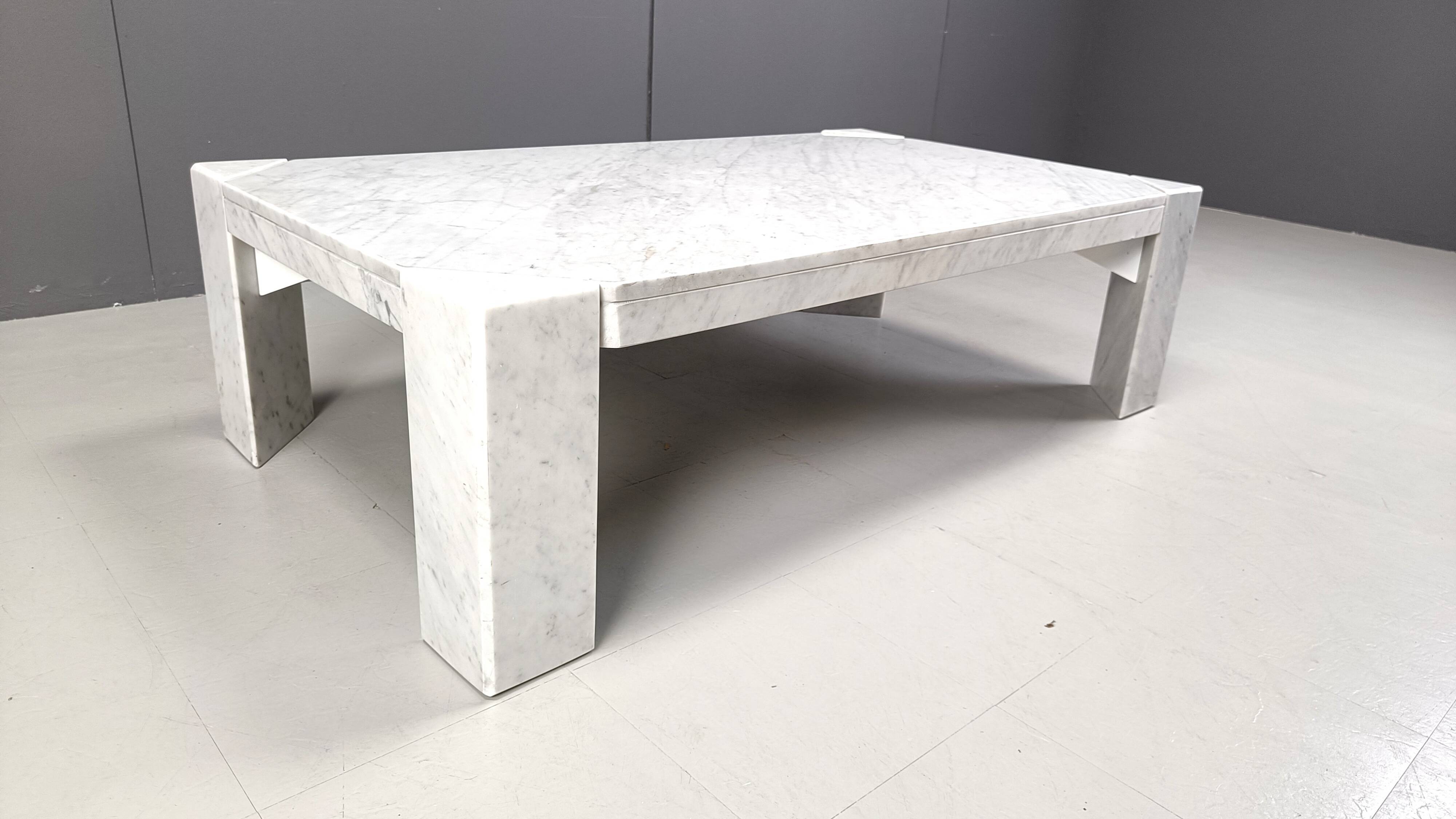 Vintage italian marble coffee table, 1970s