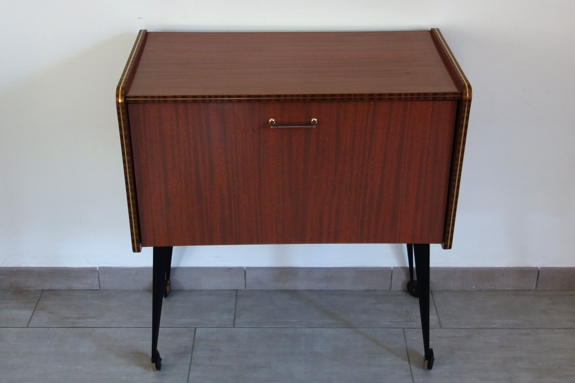 Furniture bar with wheels 60s