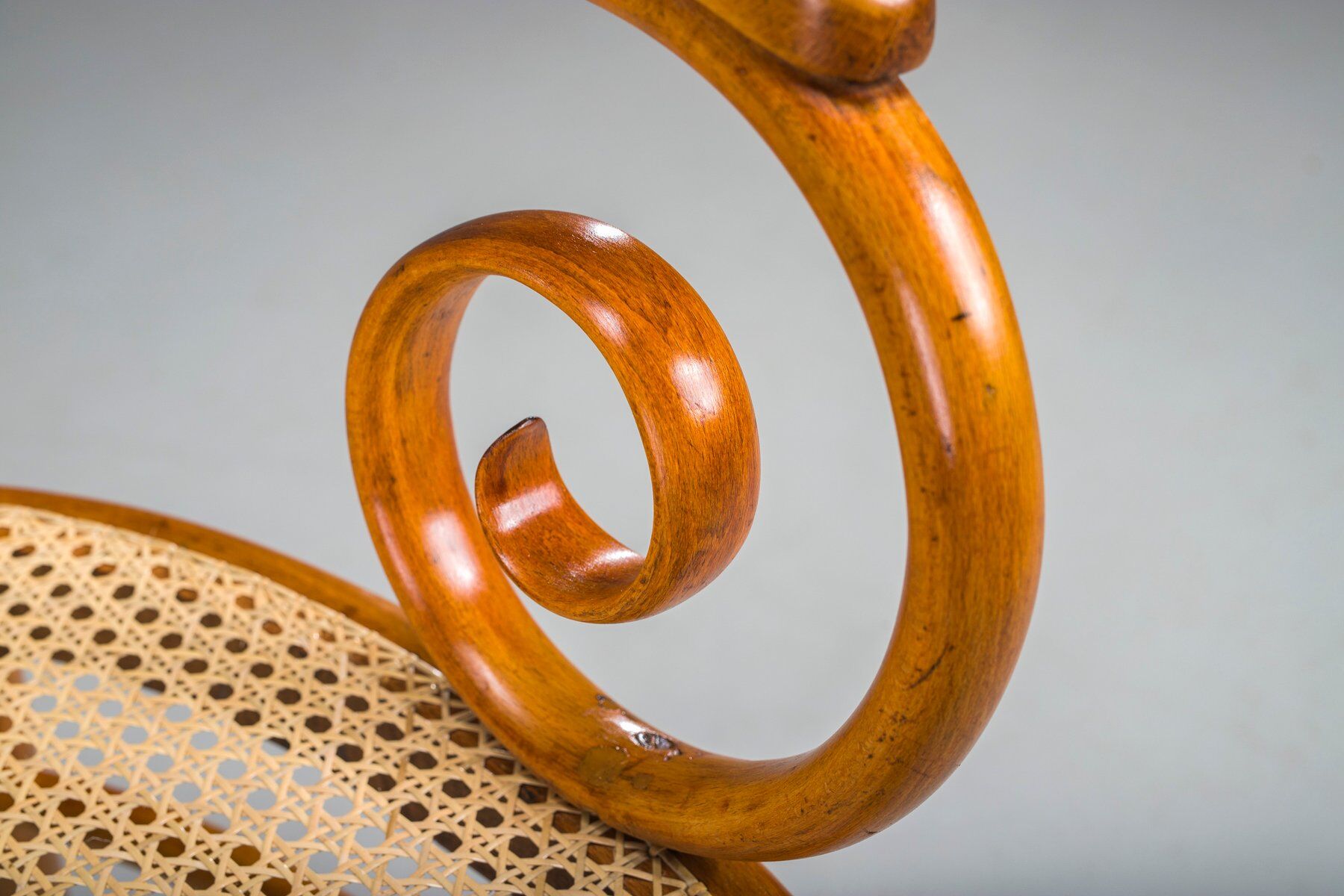 Antique Vienna chair from Thonet, 1860s