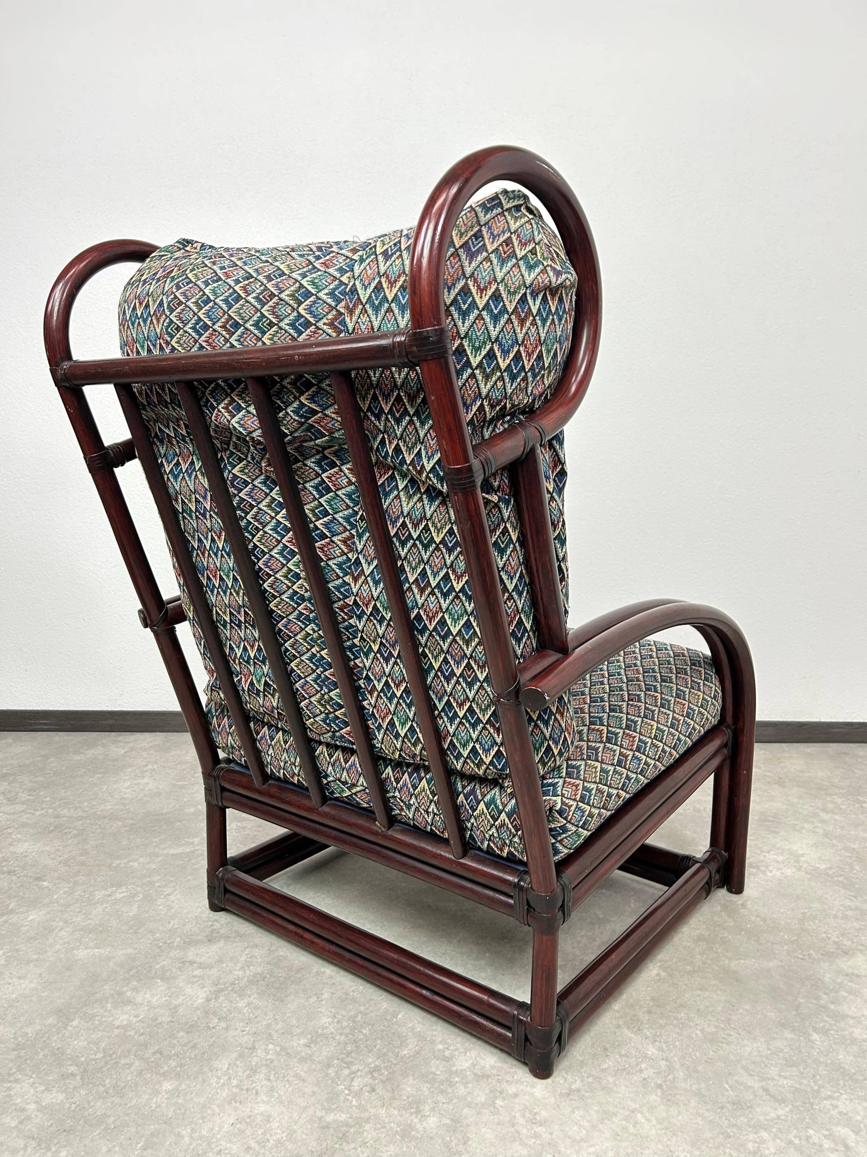 Fauteuil à oreilles en bambou de style milieu du siècle avec tabouret par Gervasoni