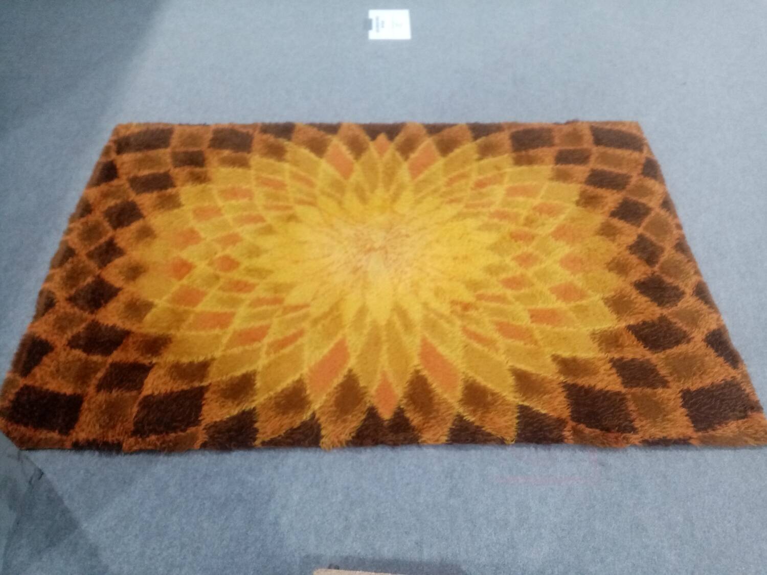Superbe tapis vintage marque Desso annees 70 pure laine  vierge