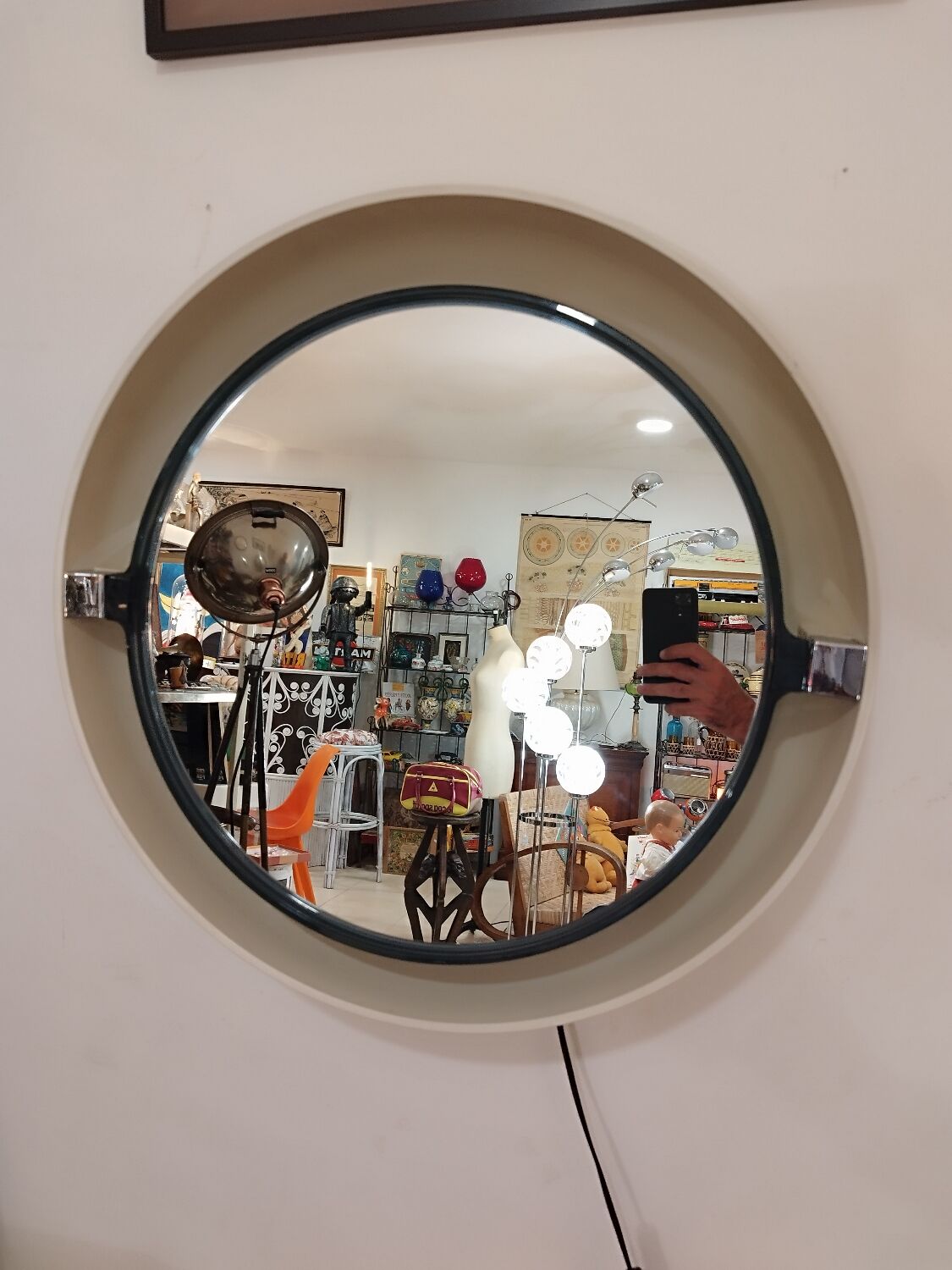 Alibert mirror backlit