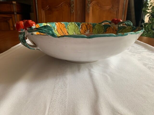Art deco barbotine fruit bowl dish