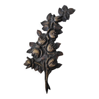 Ornamental plaque pediment (D-0016)