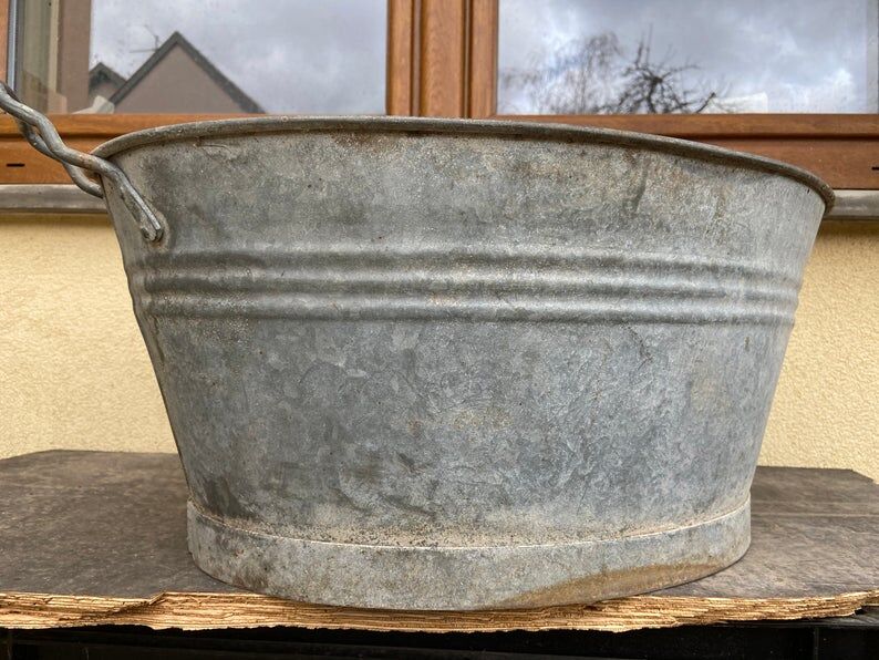 Vintage zinc basin