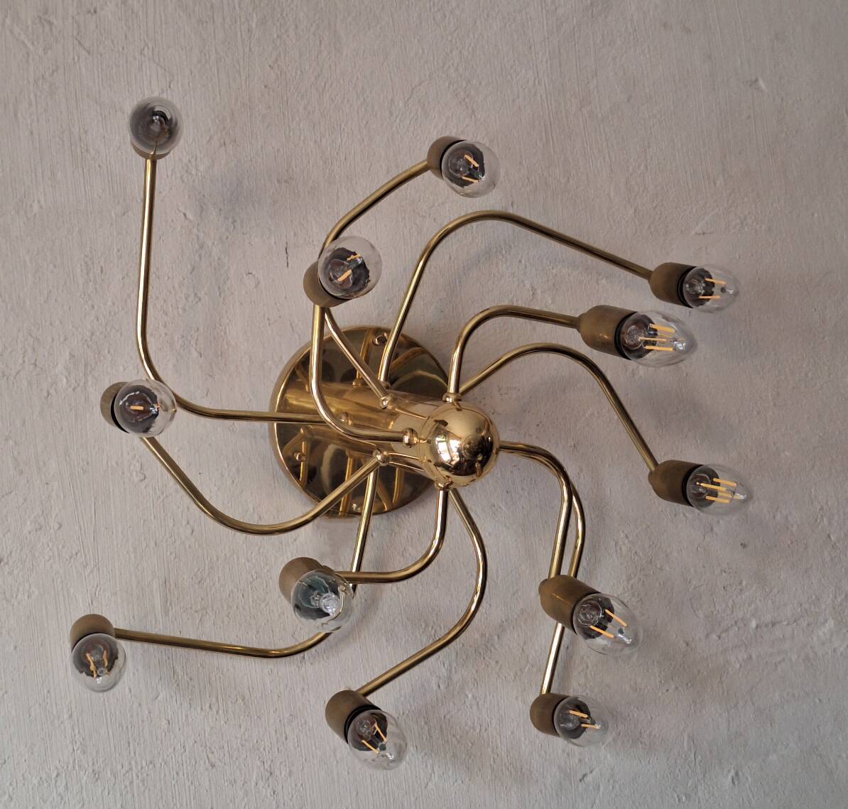 Mid century modern 3-level brass spiral brass chandelier, 1960s
