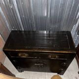 Antique Chinese sideboard. 2 drawers + 2 doors.