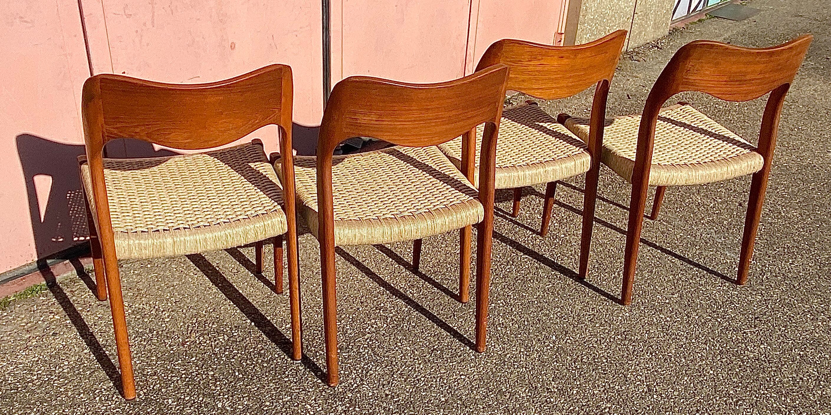 4 chairs série 71 by Niels Otto Moller for j l moller