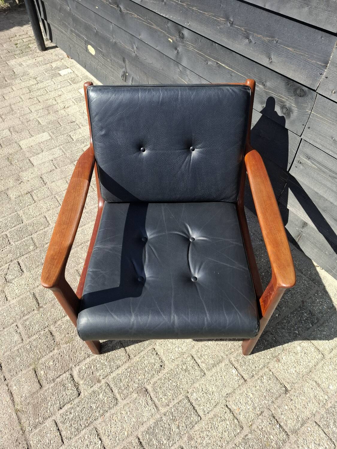 Senator chair by ole wanscher