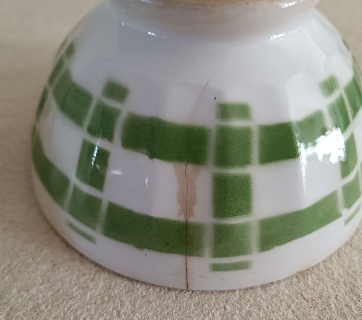 2 faceted iron earth bowls