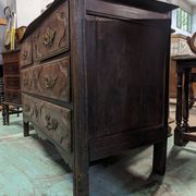 Louis XIV period chest of drawers in walnut