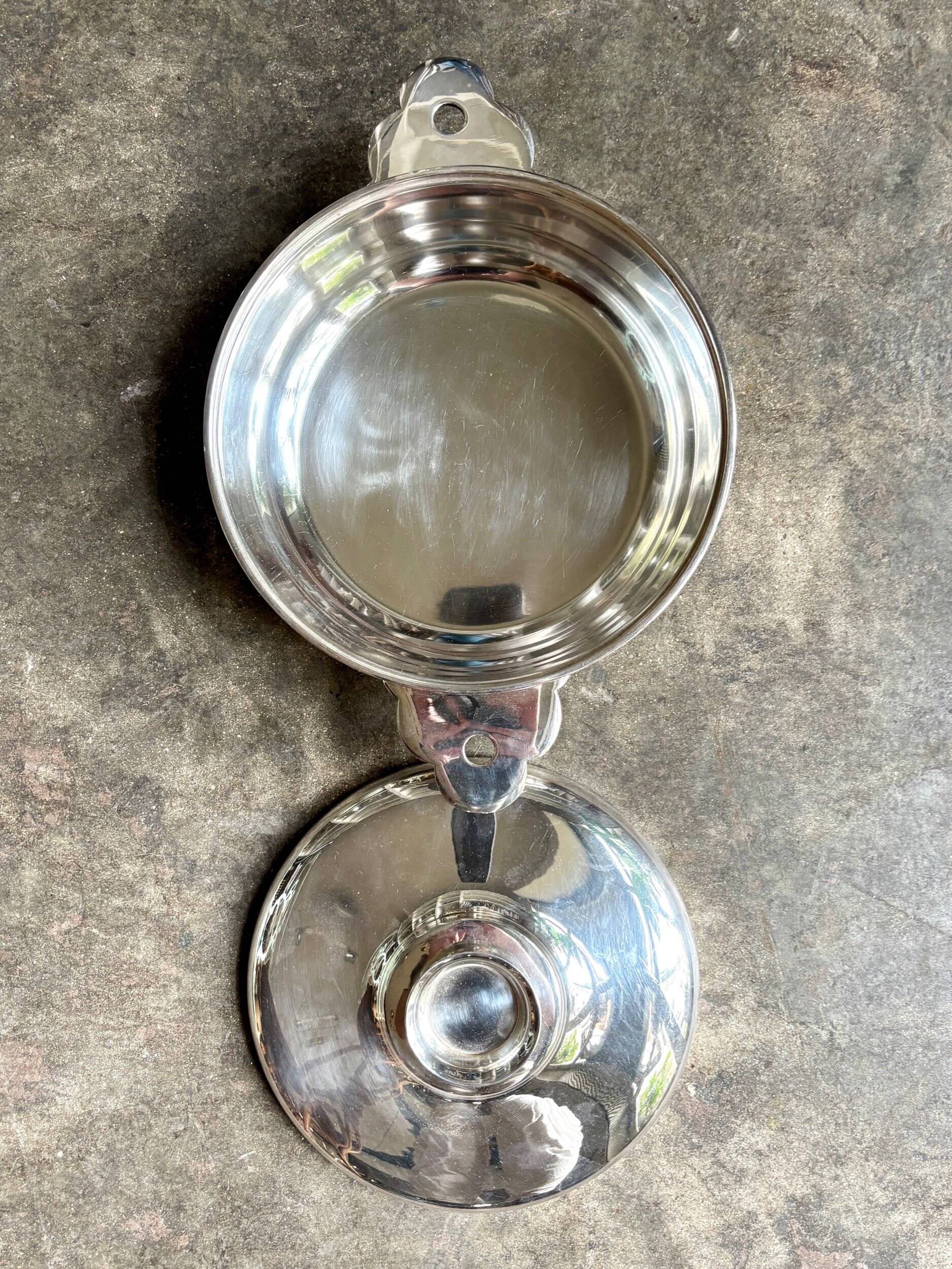 Silver-plated metal tureen, vegetable dish with ears and lid