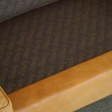 Danish Midcentury 3-seater canapé by Stouby in cognac brown leather, made in the 1970s.