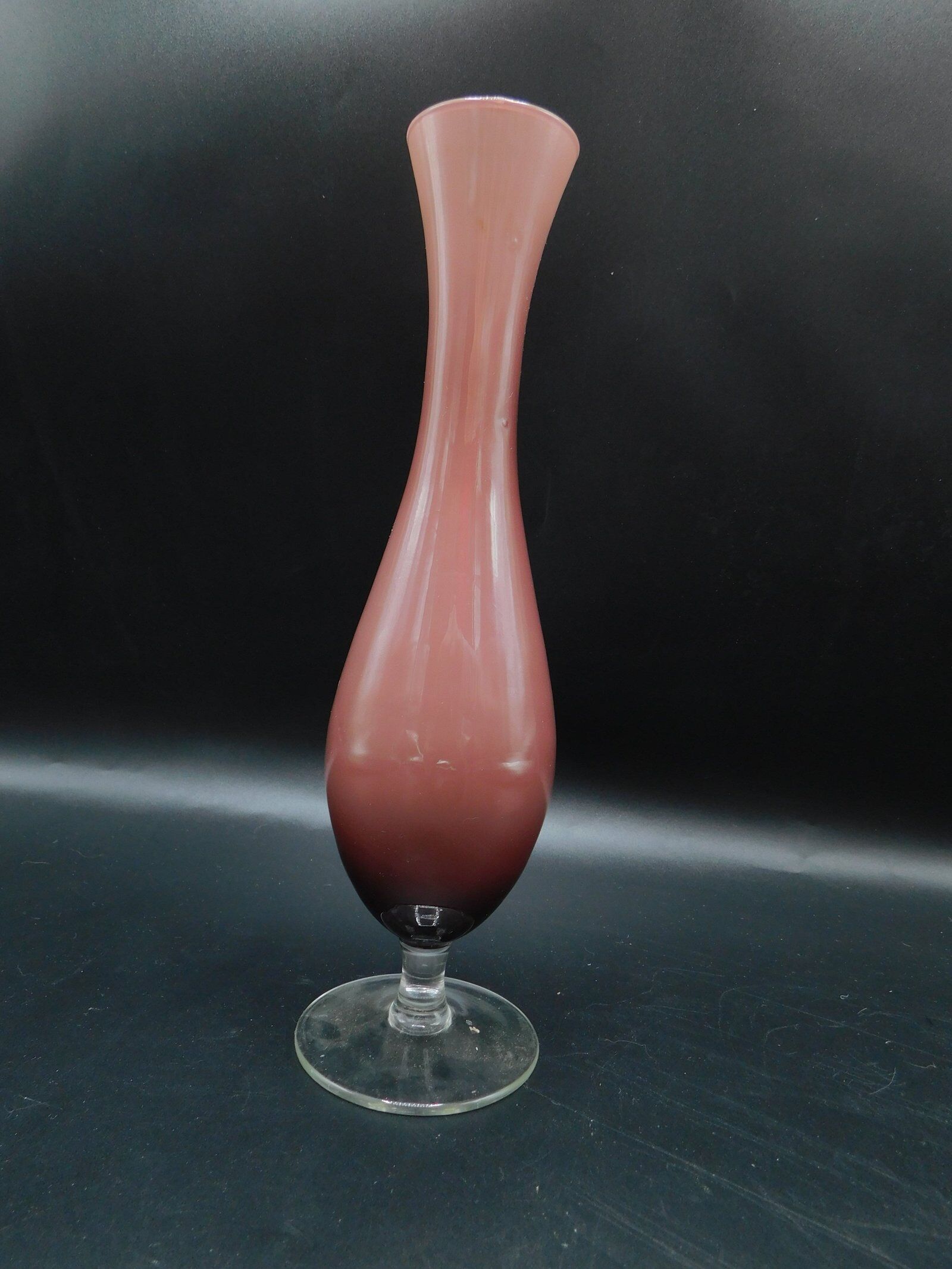 Violin opalin glass vase