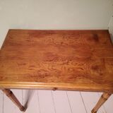 Desk in pitchpin