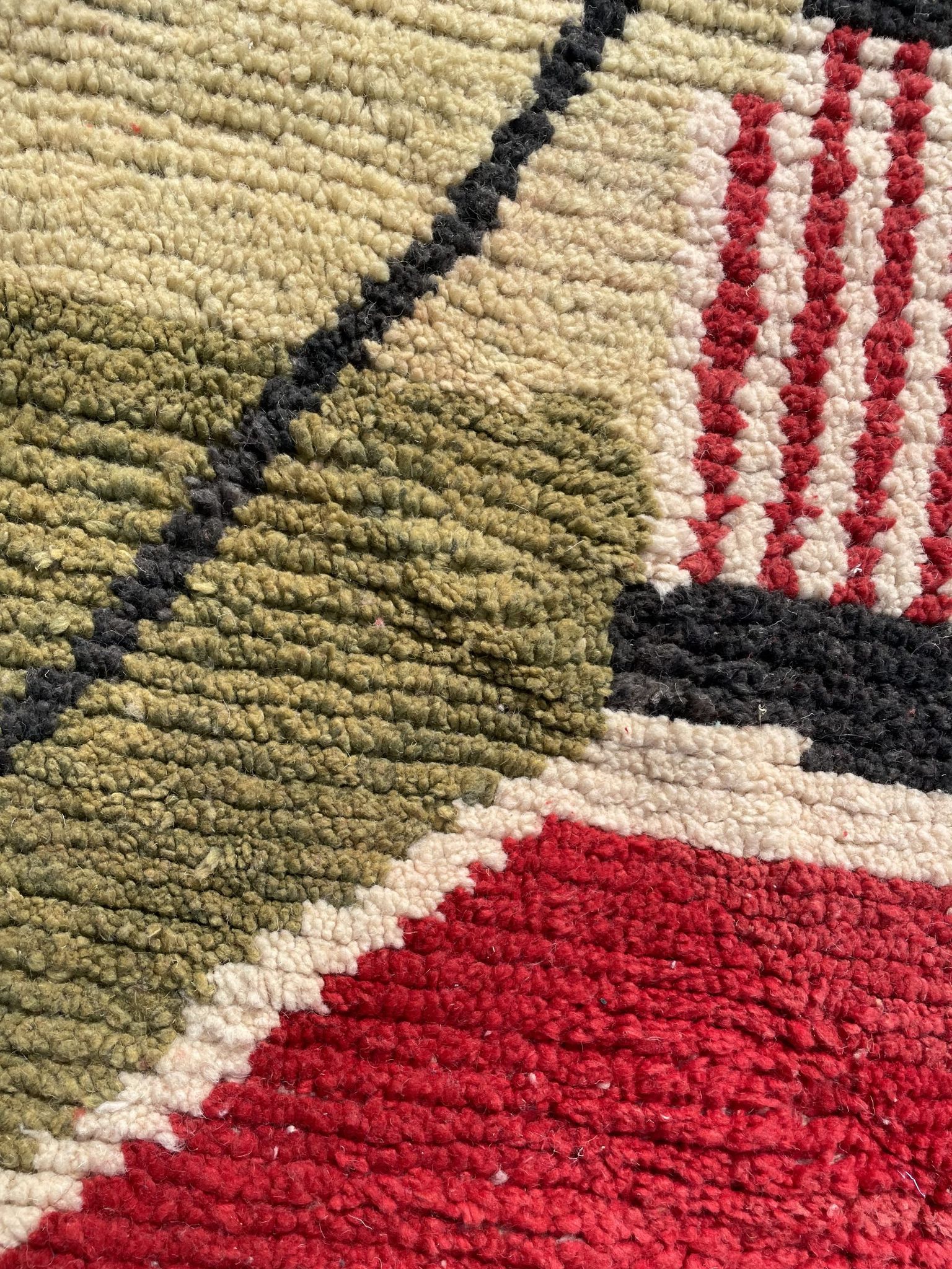 Large Moroccan Berber Rug Boujaad in Wool ideal Living room or bedroom, 200x290 cm