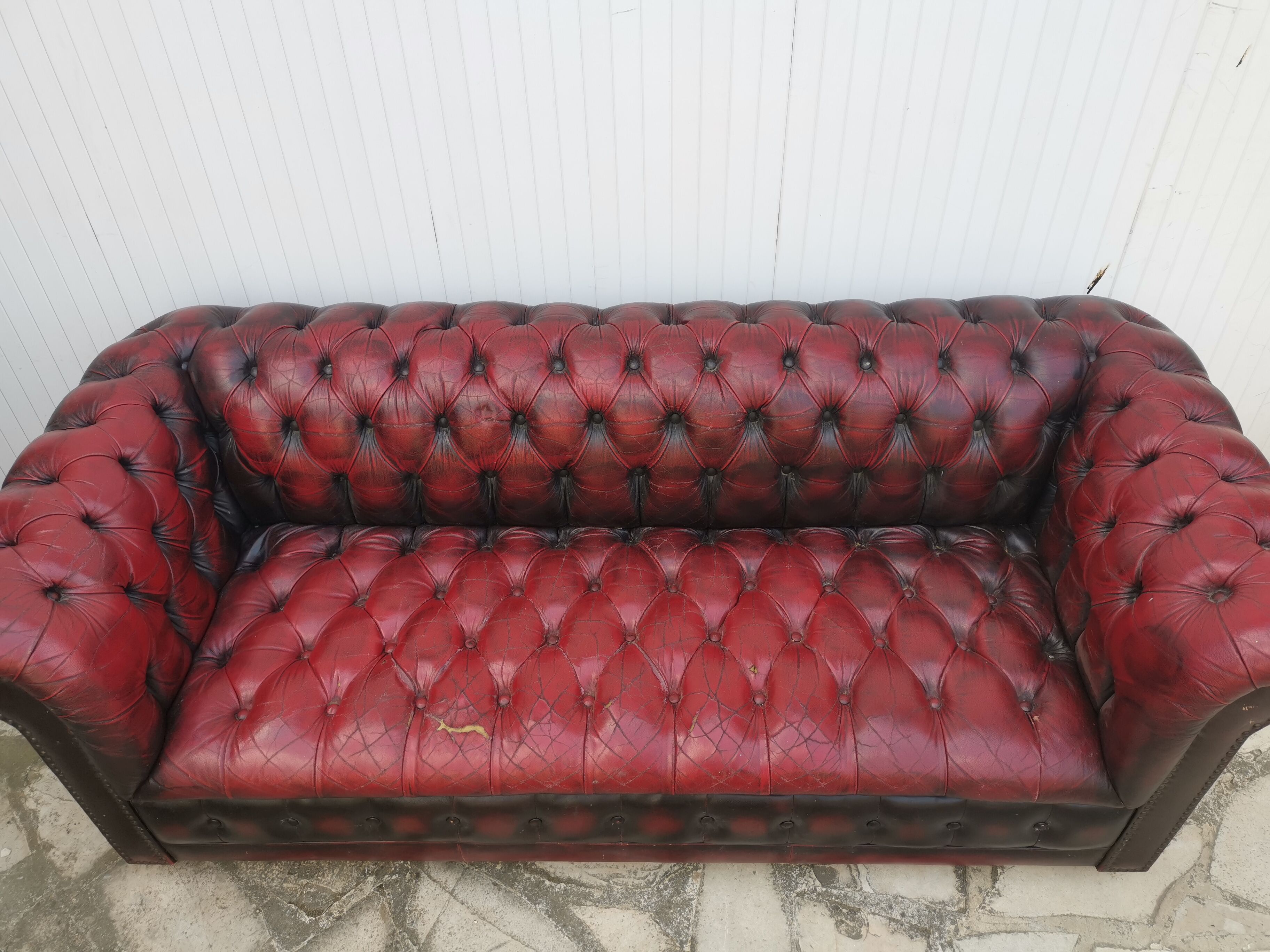 Leather chesterfield