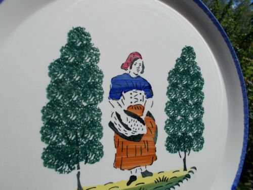 Plat dessert faience St Clément décor personnage