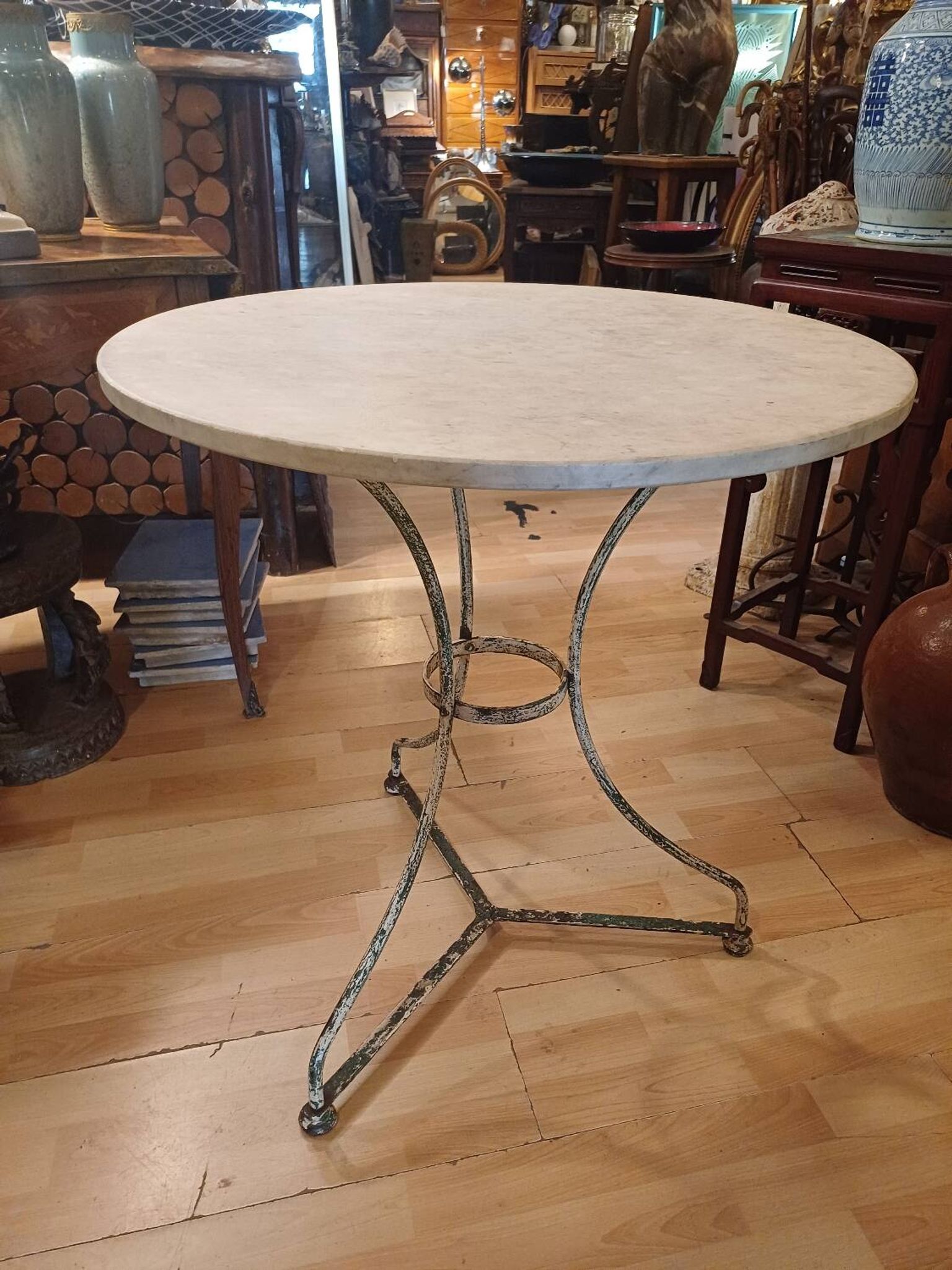 Large bistro pedestal table, 70 cm in diameter, circa 1900.