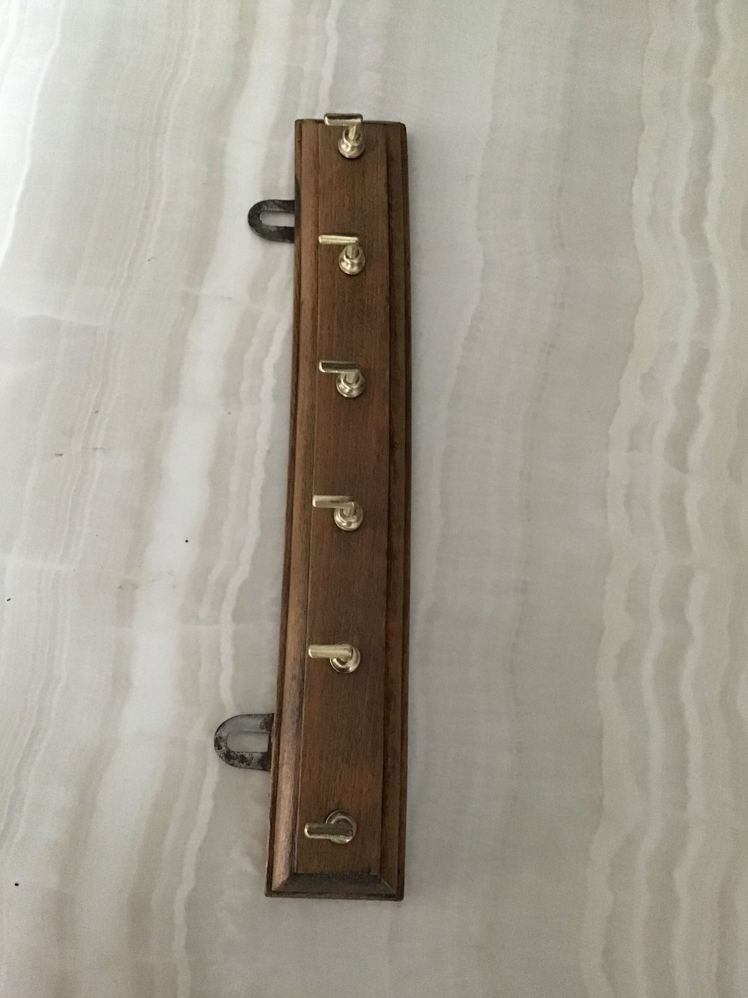 Vintage tea towel holder