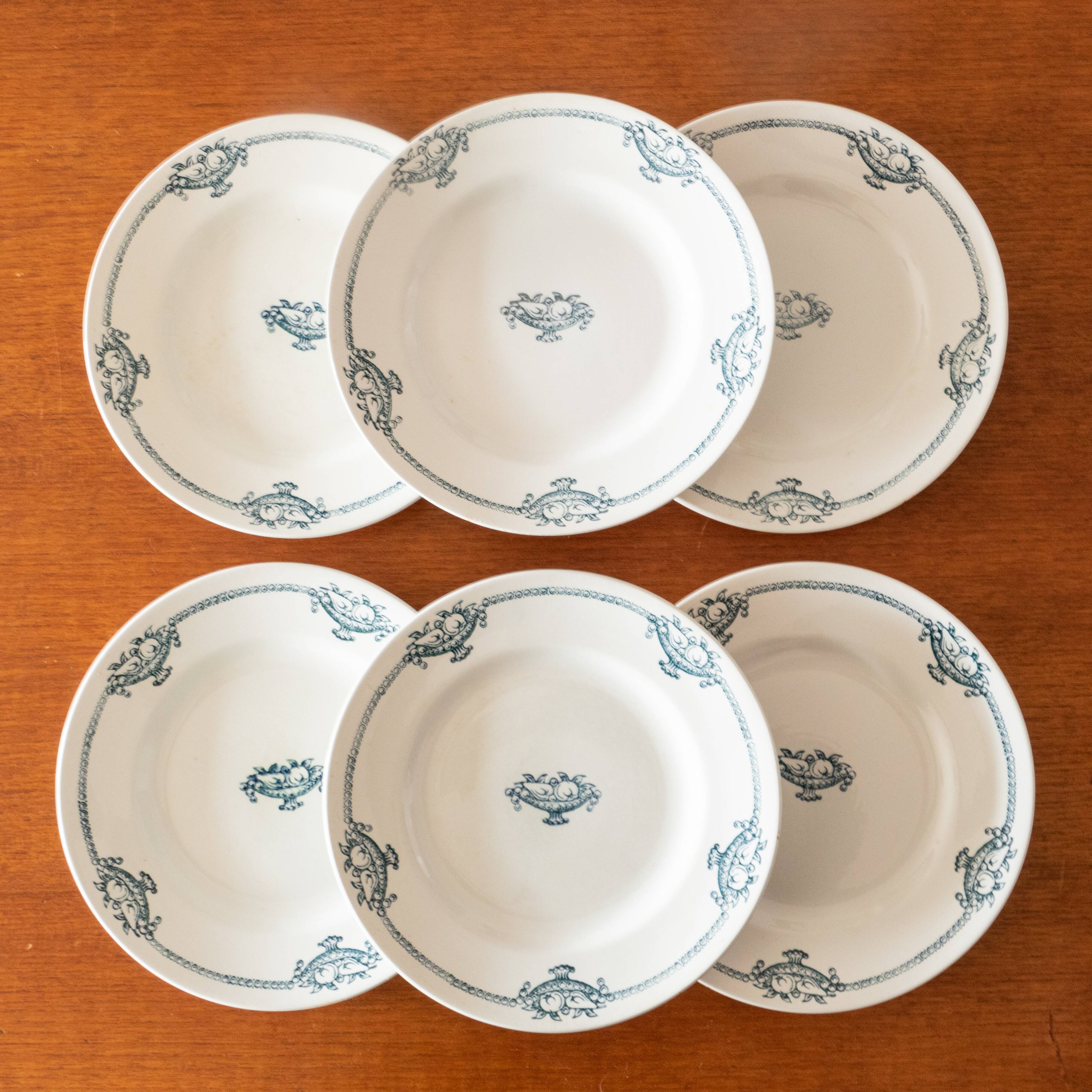 6 assiettes plates terre de fer vieux St Amand