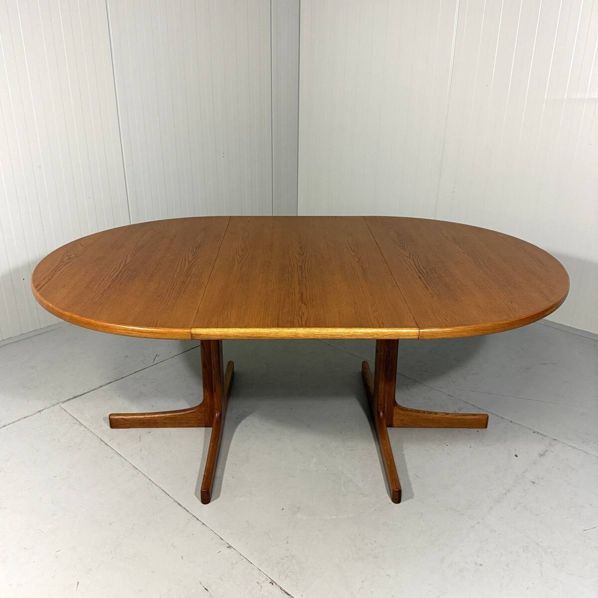 Karl Erik Ekselius extendable oak dining table J.O. Carlsson Sweden