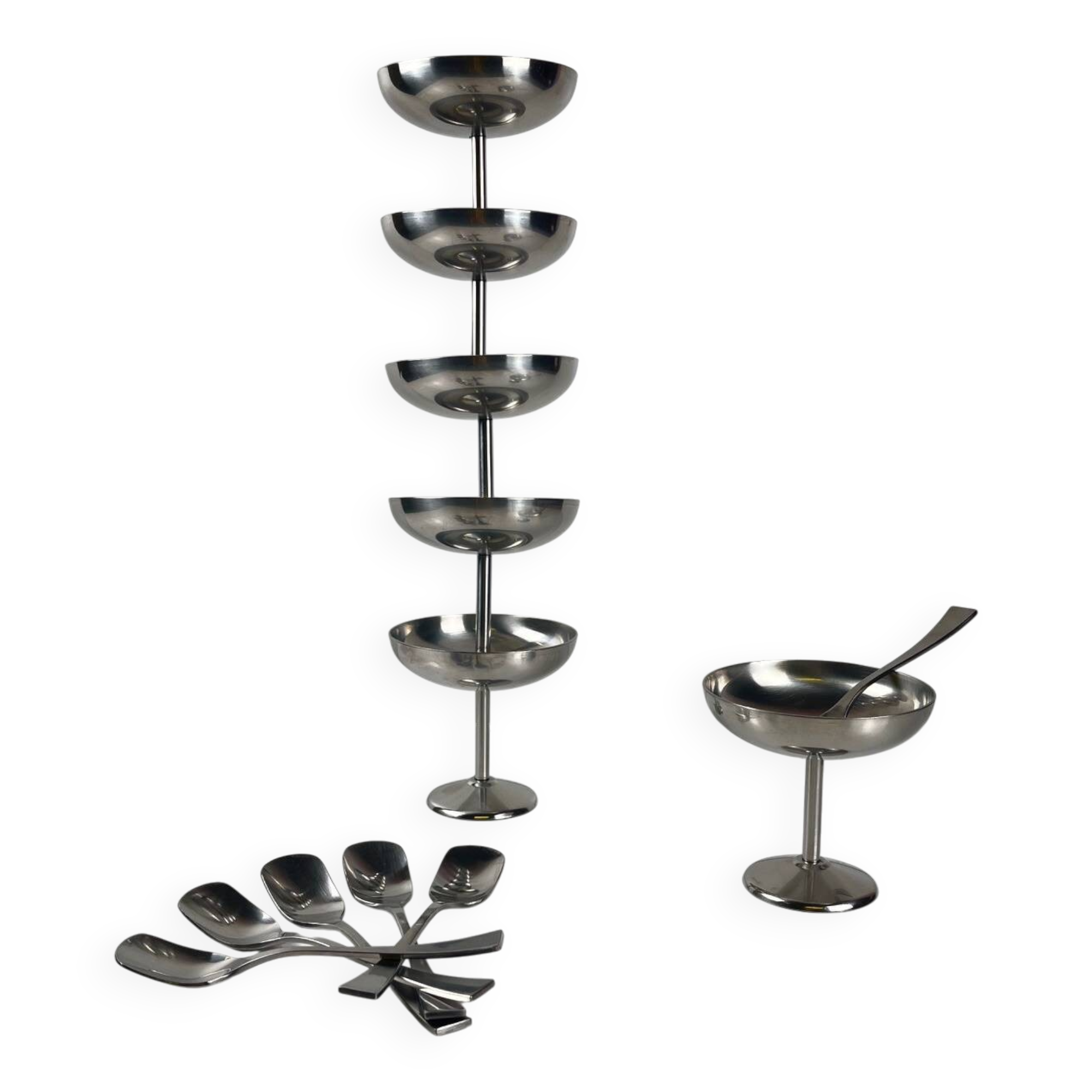 Set of 6 Guy Degrenne stainless steel ice cream cups with spoon