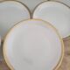 Lot de 12 assiettes plates en porcelaine blanche Euro Porcelaine frise dorée
