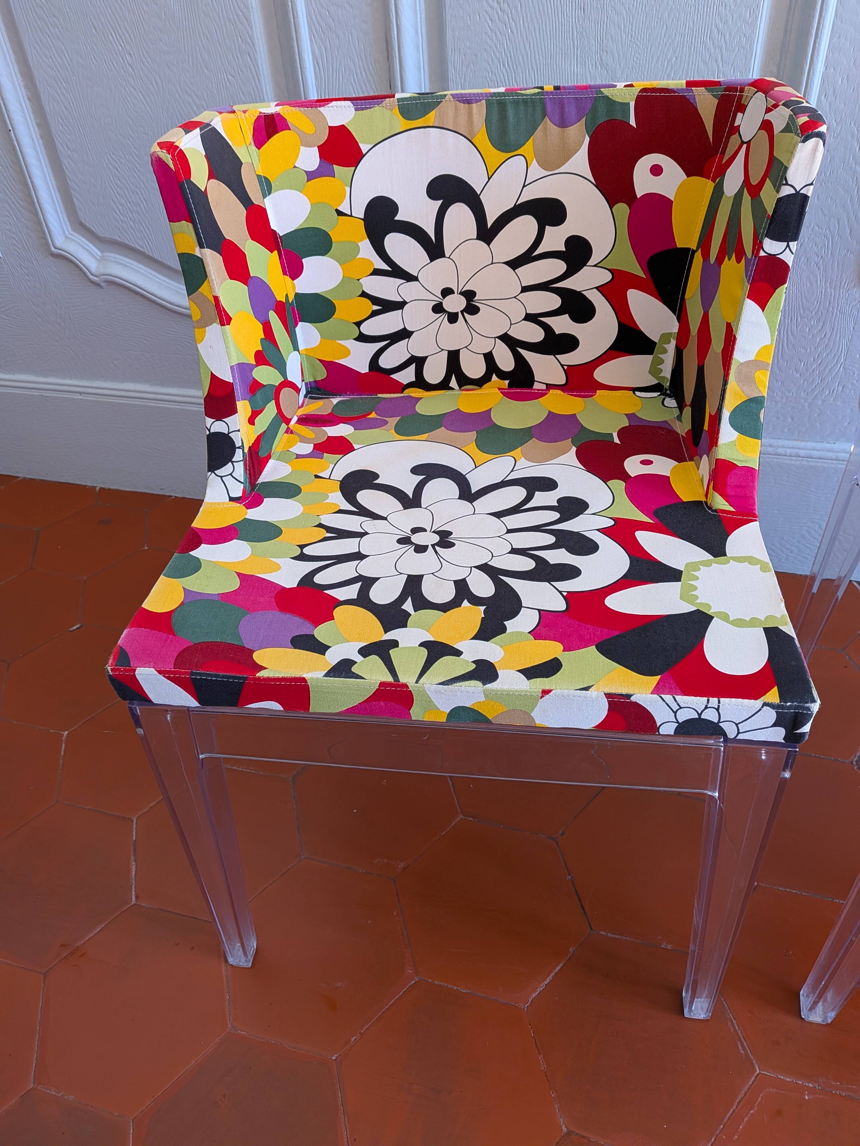 Paire de fauteuils design style Murakami
