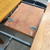 Extendable round table 120 to 170 cm