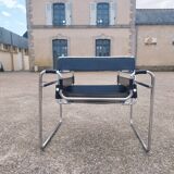 B3 Wassily armchair by Marcel Breuer design