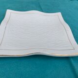6 white glazed ceramic plates vague design and contemporary patterns