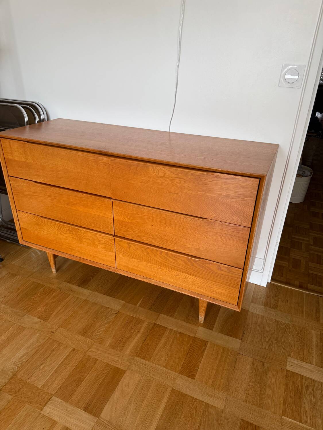 Commode vintage