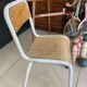 Chaise enfant d'école vintage