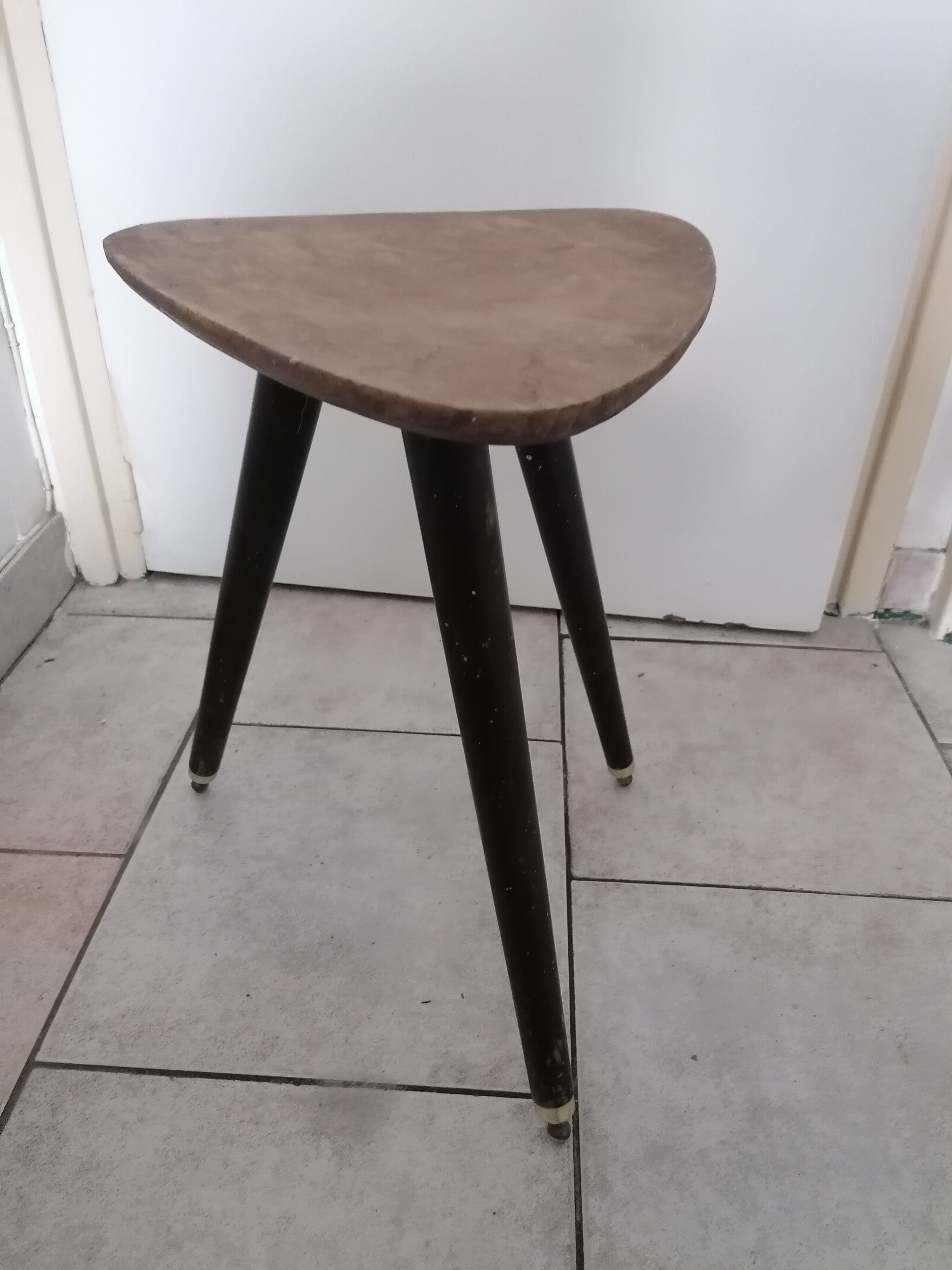 Extra table wood tripod feet compas vintage