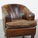 Stylish armchair with a unique design and beautiful finish, made of leather